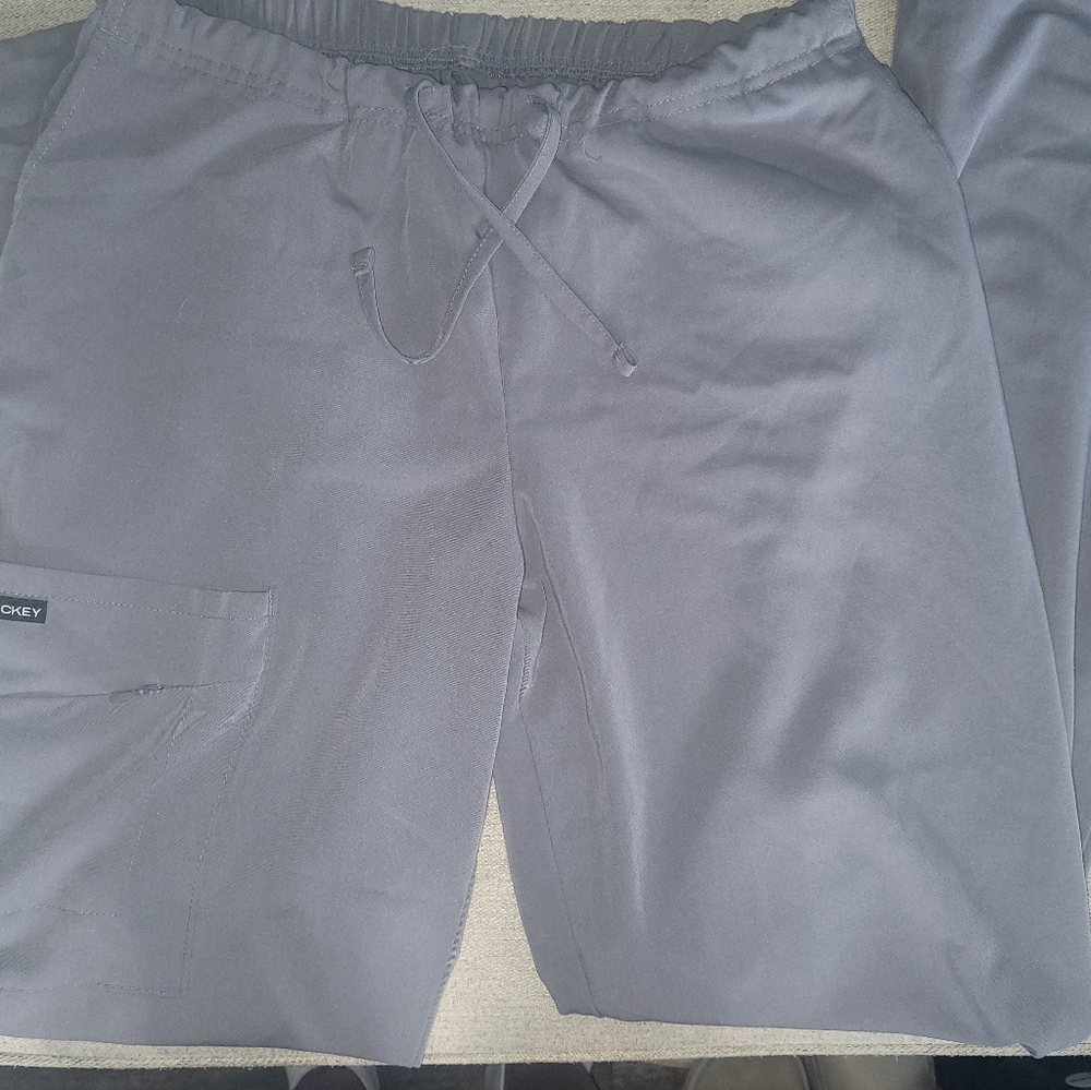 Gray Drawstring Scrub Bottoms Jockey